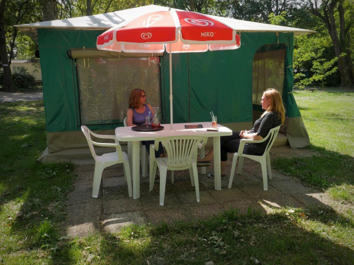 Camping Le Chassezac Sampzon Kültér fotó