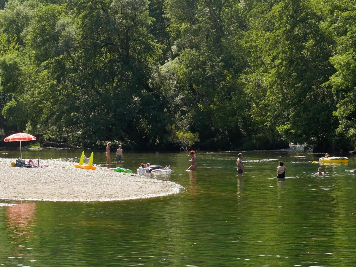 Camping Le Chassezac Sampzon Kültér fotó