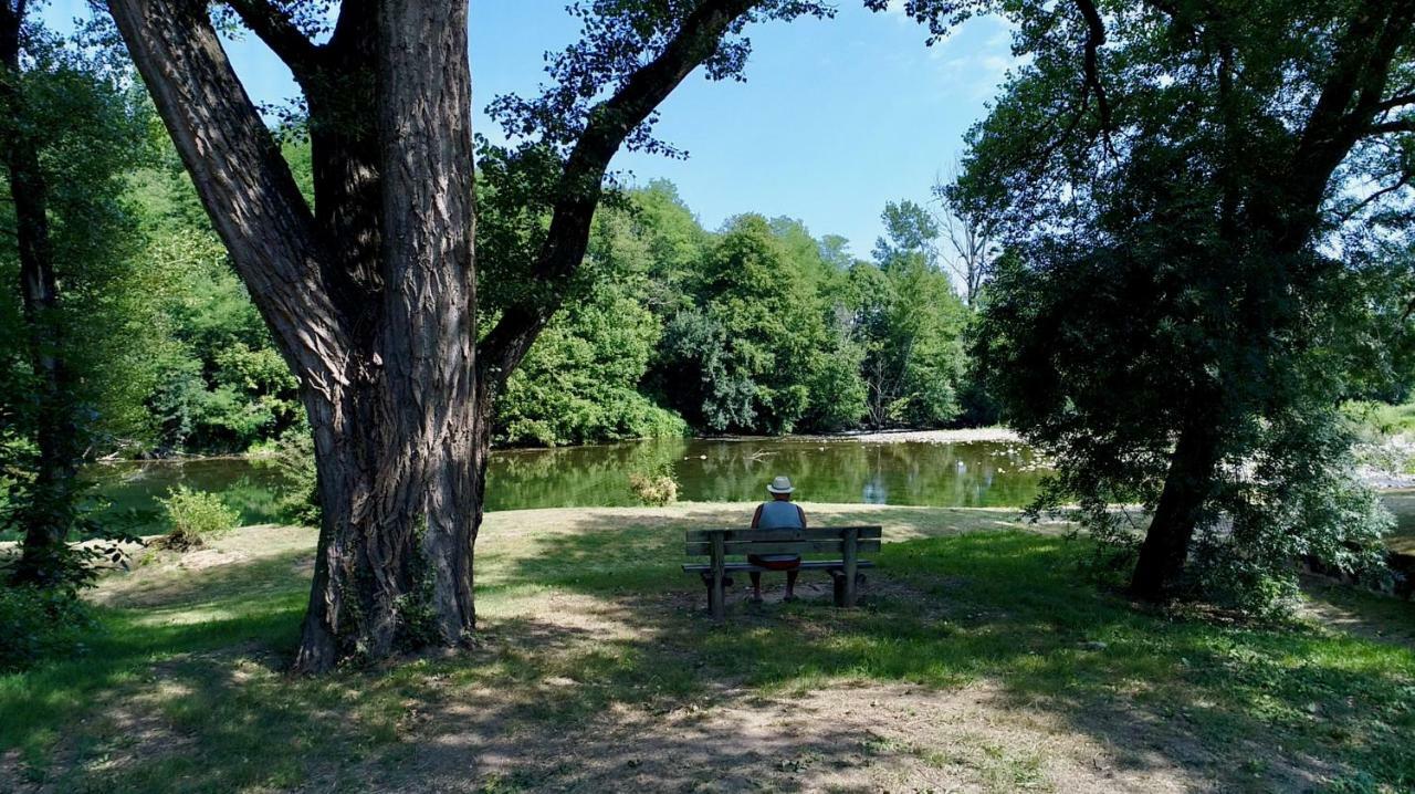 Camping Le Chassezac Sampzon Kültér fotó